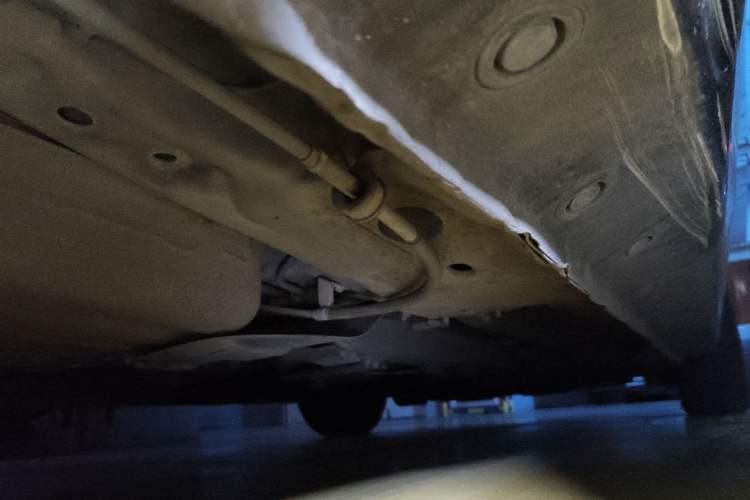 Used Mazda 5 2011 2.0L Automatic Comfort Edition Chassis Rear Right