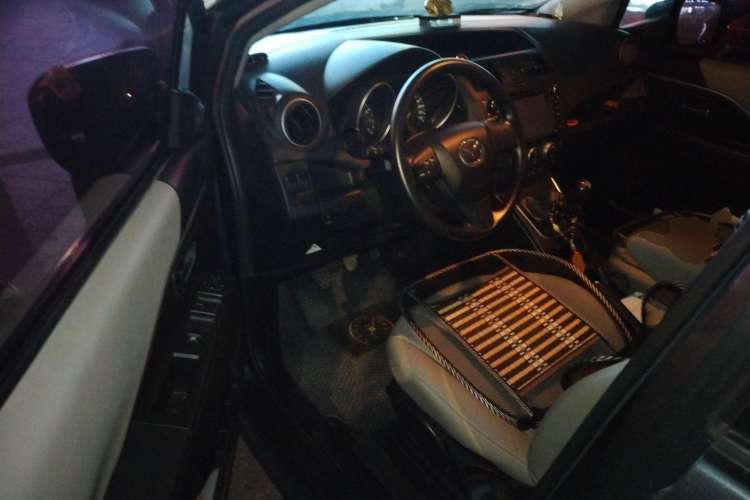 Used Mazda 5 2011 2.0L Manual Comfort Edition Driver Seat