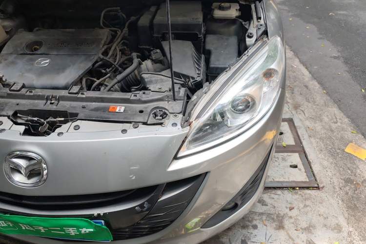 Used Mazda 5 2011 2.0L Automatic Comfort Edition Engine Bay Left