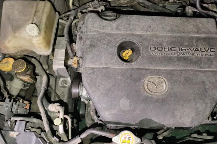 Used Mazda 5 2011 2.0L Automatic Comfort Edition Engine Bay Right