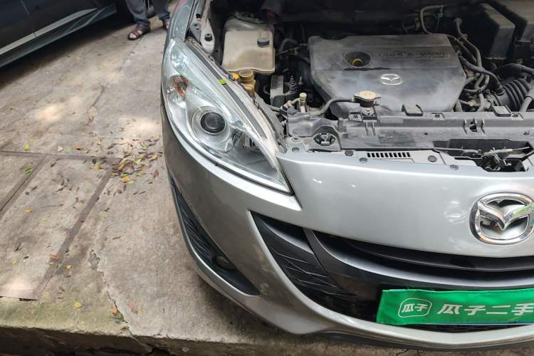 Used Mazda 5 2011 2.0L Automatic Comfort Edition Engine Bay Right