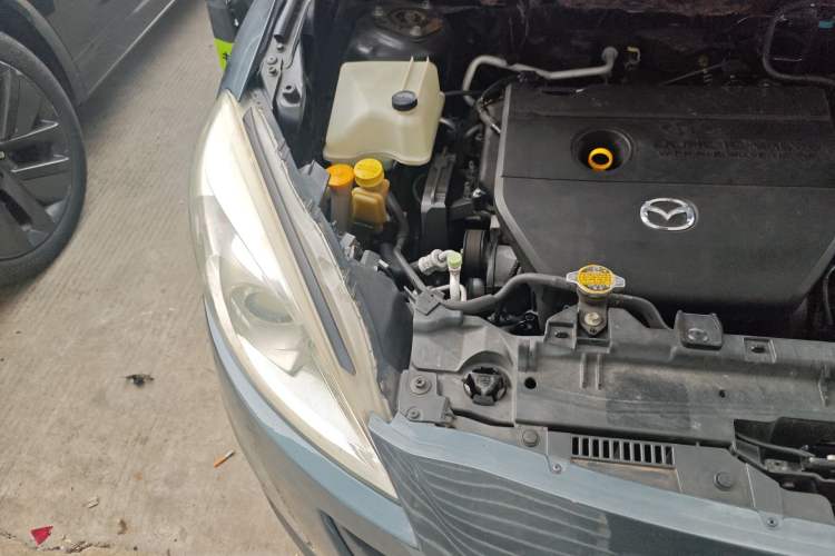Used Mazda 5 2011 2.0L Automatic Luxury Edition Engine Bay Right