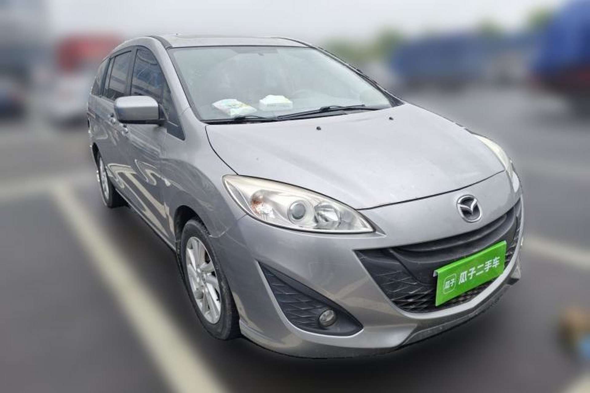 Used Mazda 5 2011 2.0L Automatic Comfort Edition Front Right 45 Deg