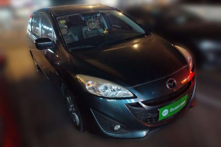 Used Mazda 5 2011 2.0L Manual Comfort Edition Front Right 45 Deg