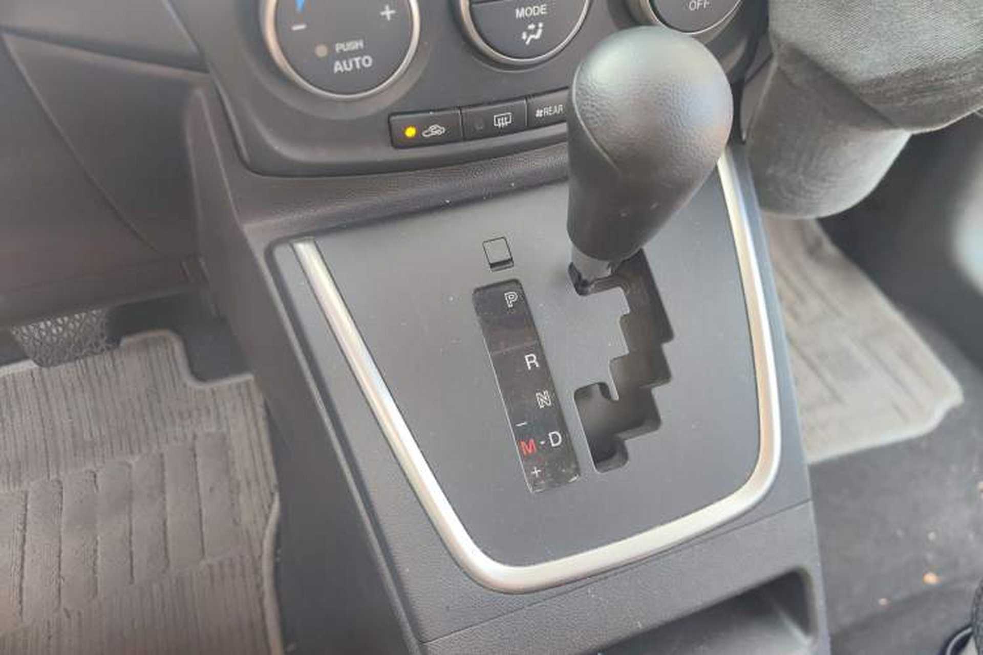 Used Mazda 5 2011 2.0L Automatic Comfort Edition Gear Lever