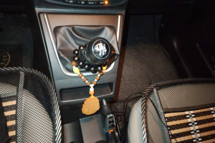 Used Mazda 5 2011 2.0L Manual Comfort Edition Gear Lever