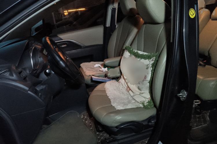 Used Mazda 5 2011 2.0L Automatic Comfort Edition Left Front Seat