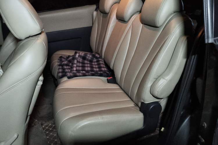 Used Mazda 5 2011 2.0L Automatic Comfort Edition Left Rear Seat