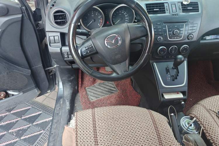 Used Mazda 5 2011 2.0L Automatic Comfort Edition Steering Wheel