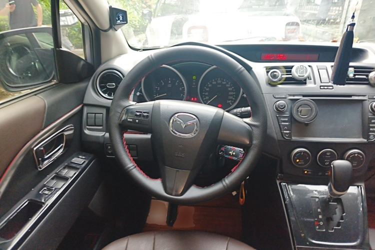 Used Mazda 5 2011 2.0L Automatic Comfort Edition Steering Wheel