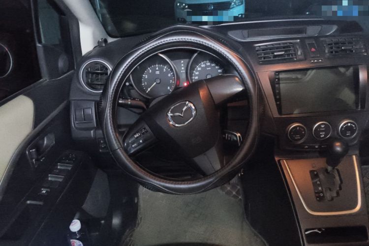 Used Mazda 5 2011 2.0L Automatic Comfort Edition Steering Wheel