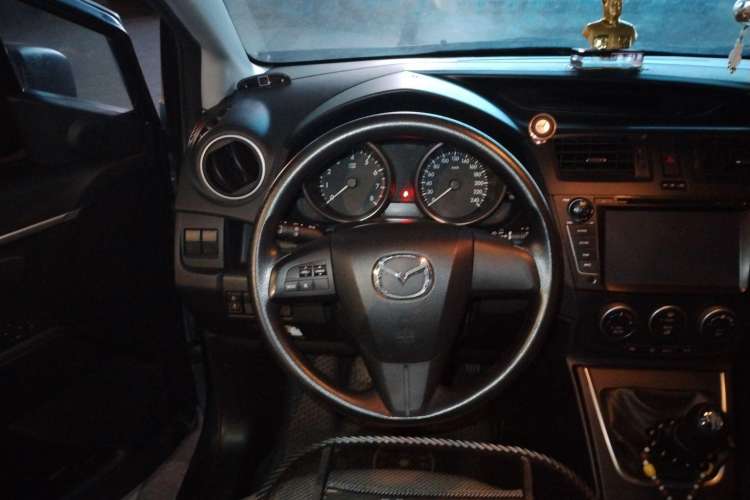 Used Mazda 5 2011 2.0L Manual Comfort Edition Steering Wheel