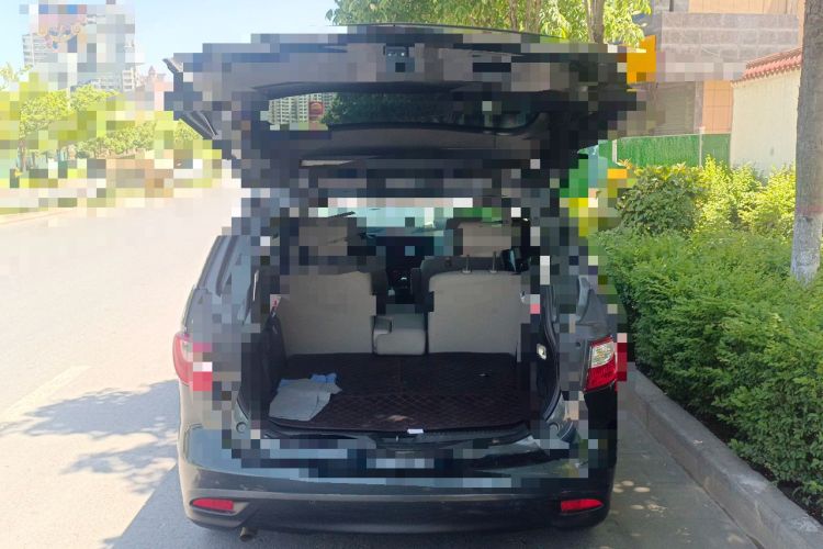 Used Mazda 5 2011 2.0L Manual Comfort Edition Trunk