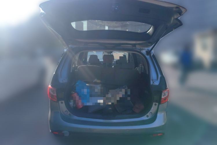 Used Mazda 5 2011 2.0L Automatic Comfort Edition Trunk