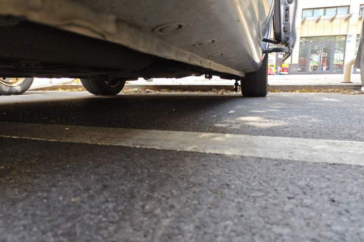 Used Mazda 5 2011 2.0L Automatic Comfort Edition Chassis Front Left