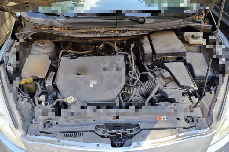Used Mazda 5 2011 2.0L Automatic Comfort Edition Engine Bay