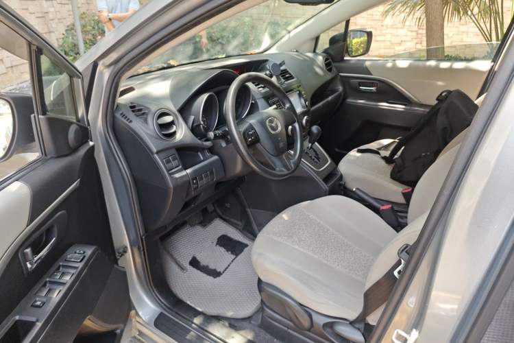 Used Mazda 5 2011 2.0L Automatic Comfort Edition Driver Seat