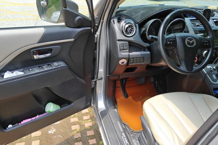Used Mazda 5 2011 2.0L Automatic Comfort Edition Driver Seat