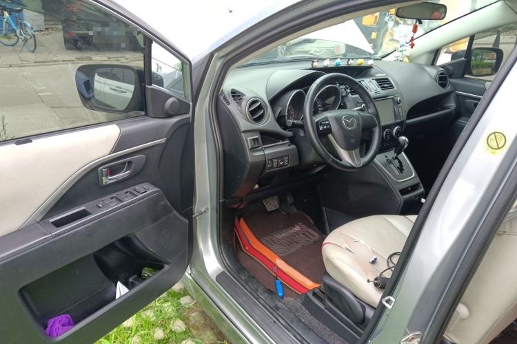 Used Mazda 5 2011 2.0L Automatic Luxury Edition Driver Seat