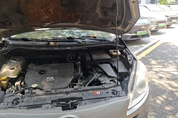 Used Mazda 5 2011 2.0L Automatic Comfort Edition Engine Bay Left