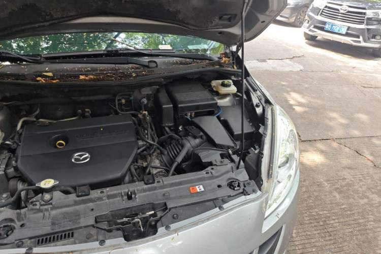 Used Mazda 5 2011 2.0L Automatic Luxury Edition Engine Bay Left