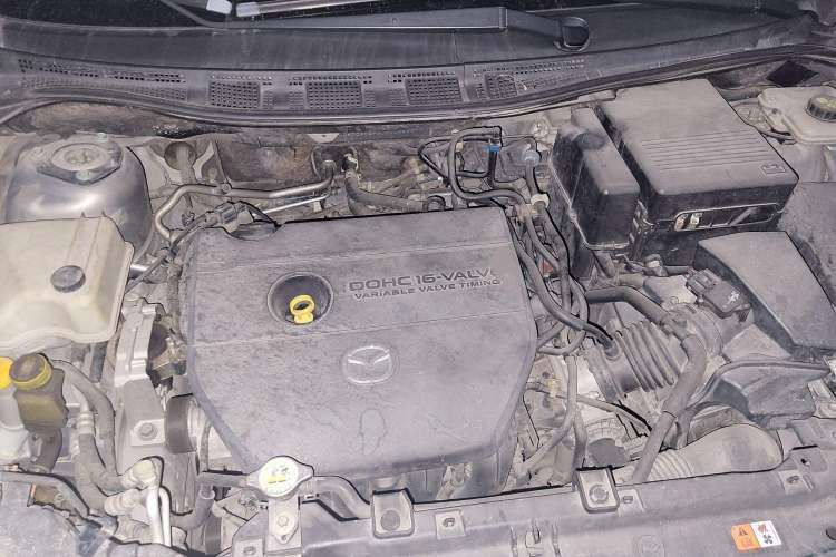 Used Mazda 5 2011 2.0L Automatic Comfort Edition Engine Bay