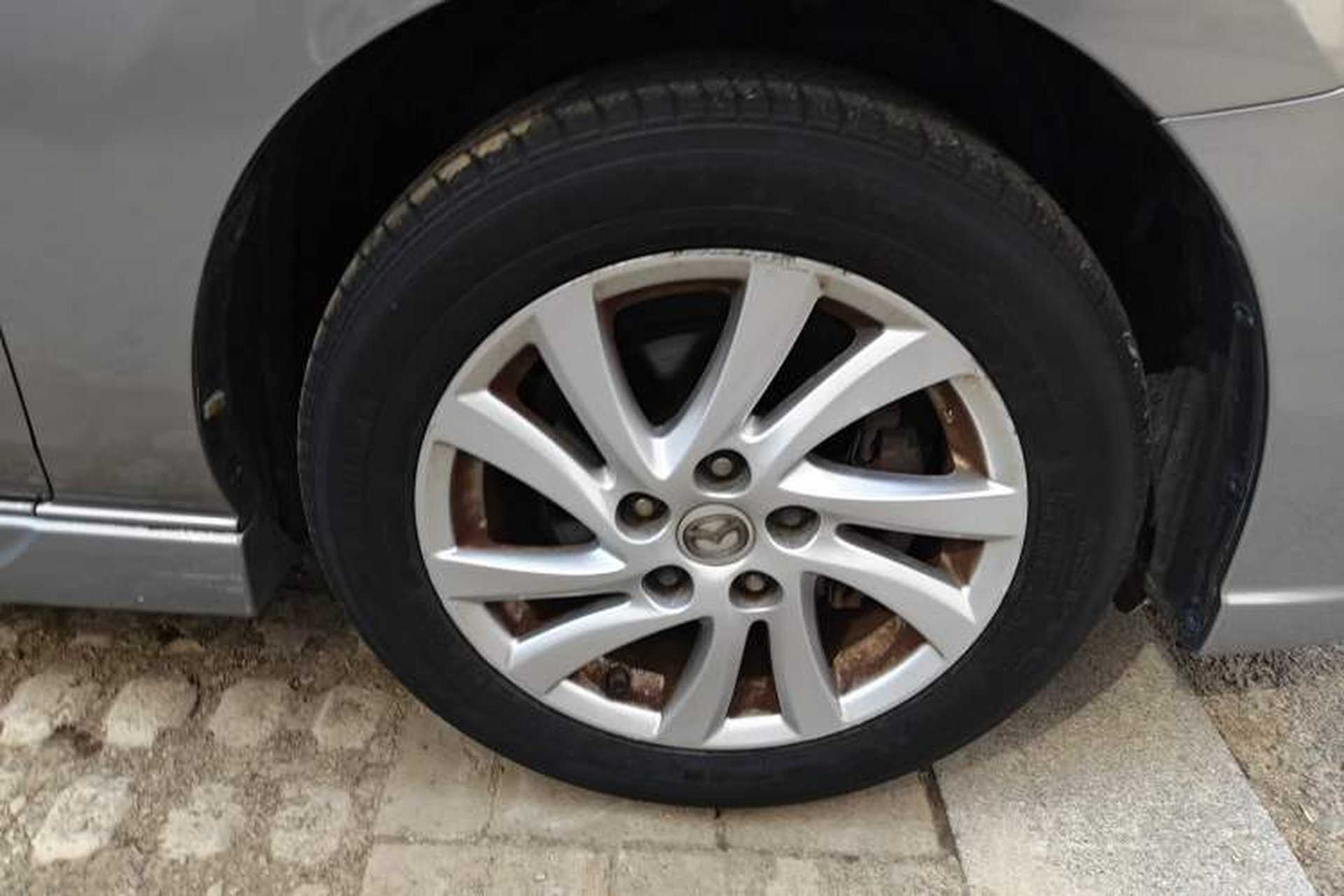 Used Mazda 5 2011 2.0L Automatic Luxury Edition Exterior 7