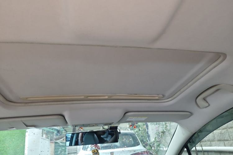 Used Mazda 5 2011 2.0L Automatic Luxury Edition Headliner