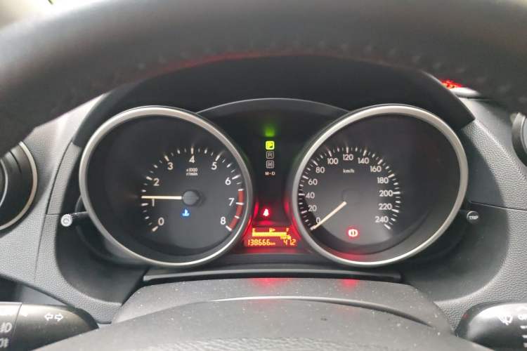 Used Mazda 5 2011 2.0L Automatic Luxury Edition Instrument Cluster