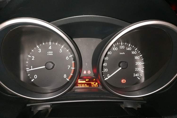 Used Mazda 5 2011 2.0L Manual Comfort Edition Instrument Cluster