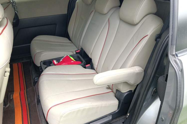 Used Mazda 5 2011 2.0L Automatic Luxury Edition Left Rear Seat