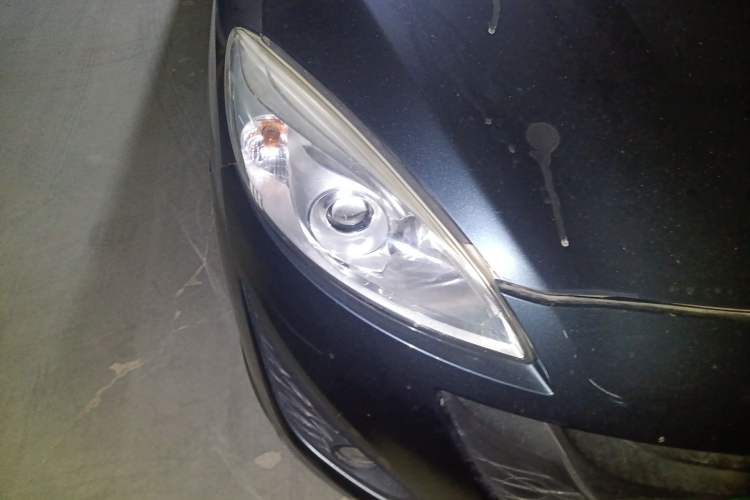 Used Mazda 5 2011 2.0L Manual Comfort Edition Right Front Headlight