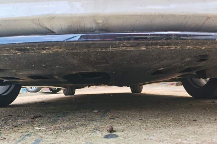 Used Mazda 5 2011 2.0L Automatic Comfort Edition Chassis Front