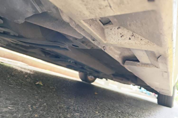 Used Mazda 5 2011 2.0L Automatic Luxury Edition Chassis Front Left