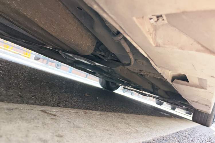 Used Mazda 5 2011 2.0L Automatic Luxury Edition Chassis Rear Right