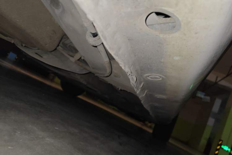 Used Mazda 5 2011 2.0L Automatic Comfort Edition Chassis Rear Right