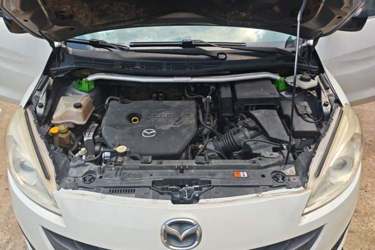 Used Mazda 5 2011 2.0L Automatic Comfort Edition Engine Bay
