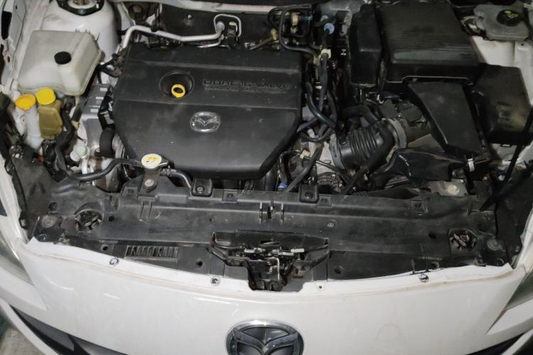 Used Mazda 5 2011 2.0L Automatic Luxury Edition Engine Bay