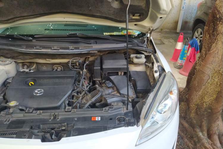 Used Mazda 5 2011 2.0L Automatic Luxury Edition Engine Bay Left