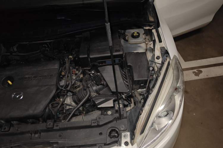 Used Mazda 5 2011 2.0L Automatic Comfort Edition Engine Bay Left