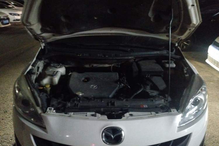 Used Mazda 5 2011 2.0L Automatic Comfort Edition Engine Bay