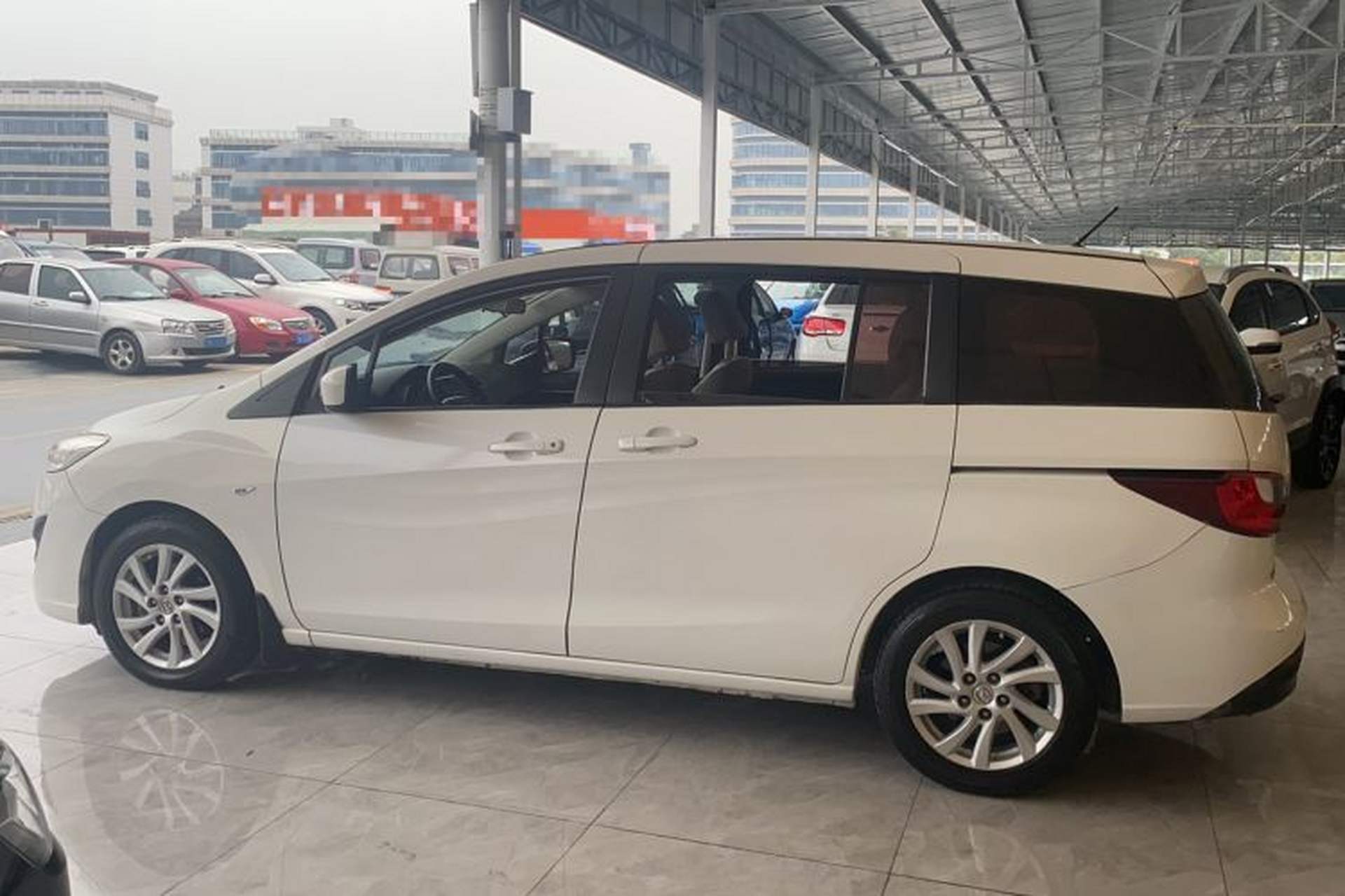 Used Mazda 5 2011 2.0L Automatic Comfort Edition Exterior 5