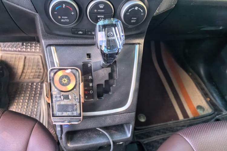 Used Mazda 5 2011 2.0L Automatic Luxury Edition Gear Lever