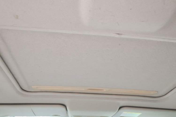 Used Mazda 5 2011 2.0L Automatic Luxury Edition Headliner