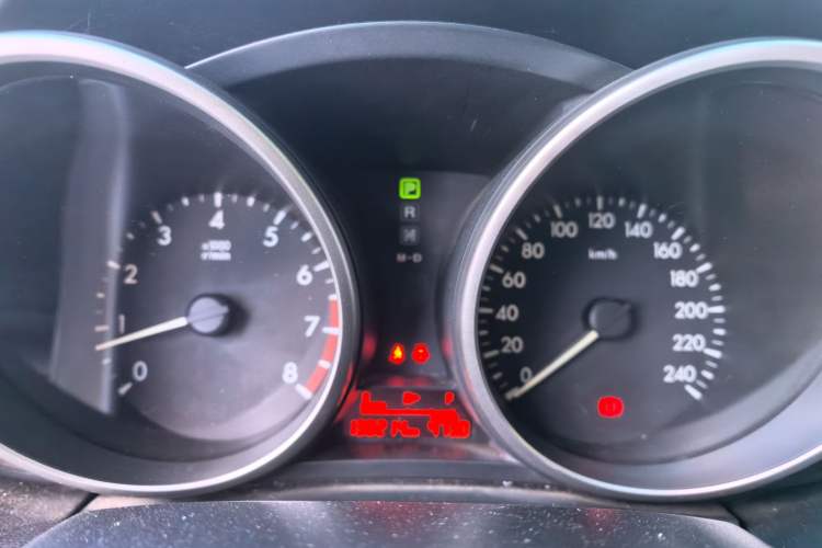 Used Mazda 5 2011 2.0L Automatic Luxury Edition Instrument Cluster
