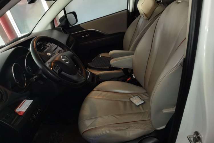 Used Mazda 5 2011 2.0L Automatic Luxury Edition Left Front Seat