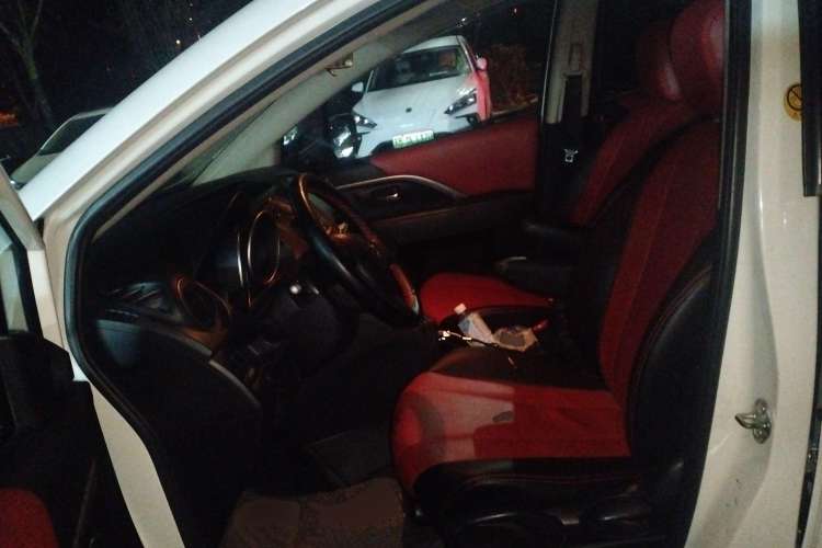 Used Mazda 5 2011 2.0L Automatic Comfort Edition Left Front Seat
