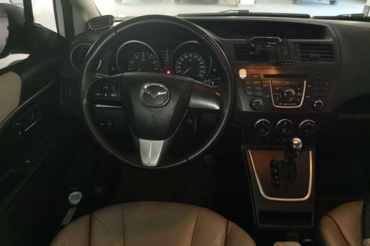 Used Mazda 5 2011 2.0L Automatic Luxury Edition Steering Wheel