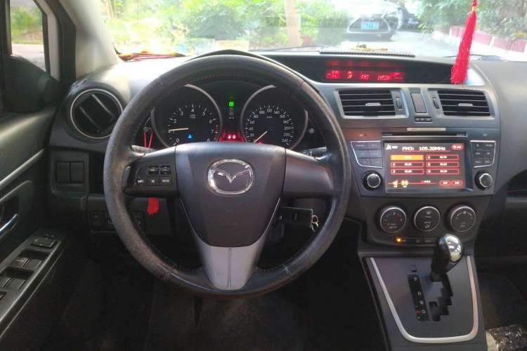 Used Mazda 5 2011 2.0L Automatic Luxury Edition Steering Wheel