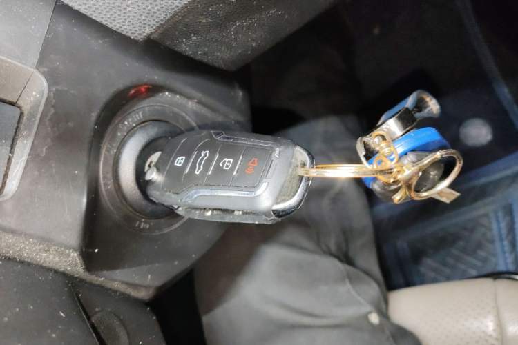 Used Mazda 5 2011 2.0L Automatic Luxury Edition Vehicle Key